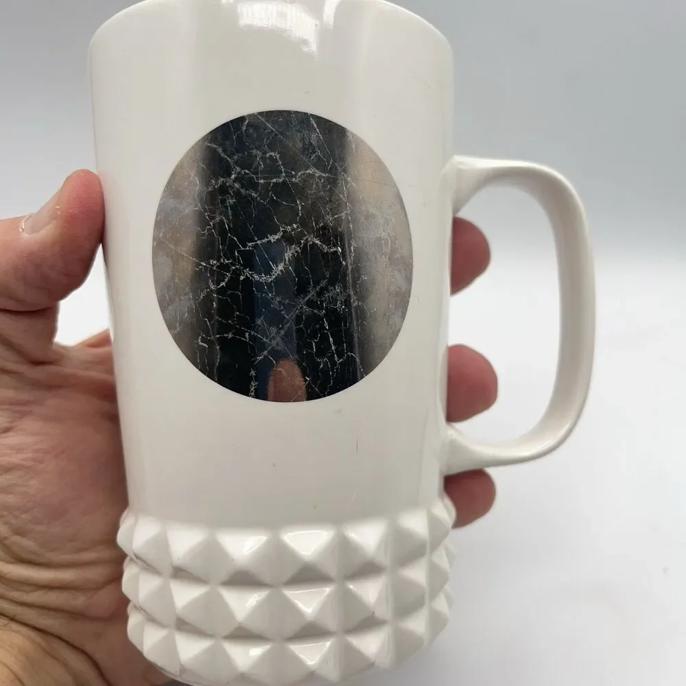 STARBUCKS COFFEE 2014 Tall White Mug Cup Mirror Label Hobnail Base 16 Oz - Picture 7 of 11